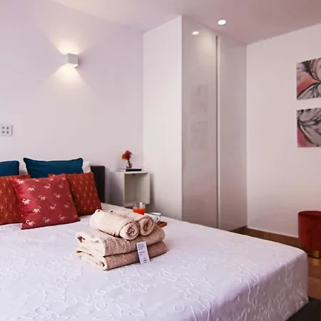 Phaedrus Living: Luxury Maisonette Lighthouse 60 Paphos